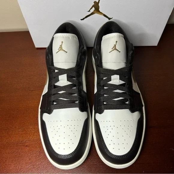 Nike Air Jordan 1 Low Shadow Brown (Size 9M / 10.5W) - Picture 6 of 16